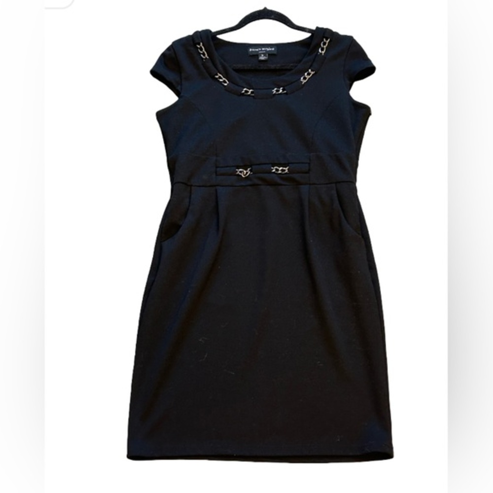 Bianca Nygard Elegant Black Dress with Chain Accents. Lined. Pockets.